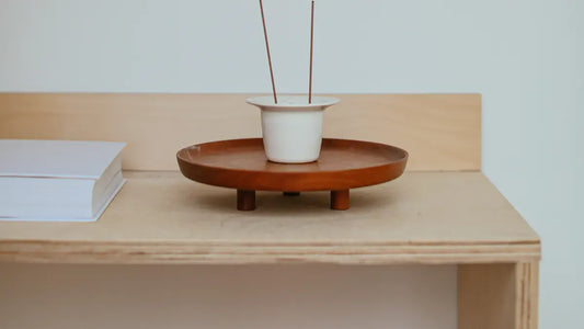Burn Incense Neatly with Lunae’s Clean Incense Holder for Small Apartments
